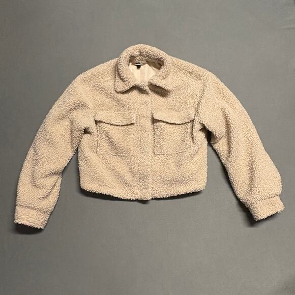 H&M Jackets & Blazers - H&M Divided Cropped‎ Teddy Jacket Size Small Beige